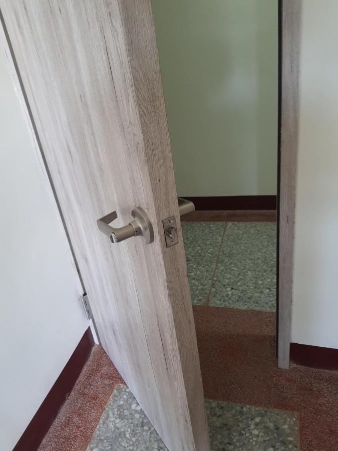 Blakfoot B&B Taitung Экстерьер фото
